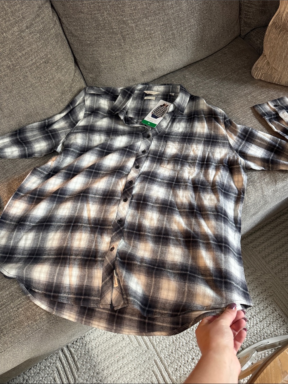 Plaid Button up